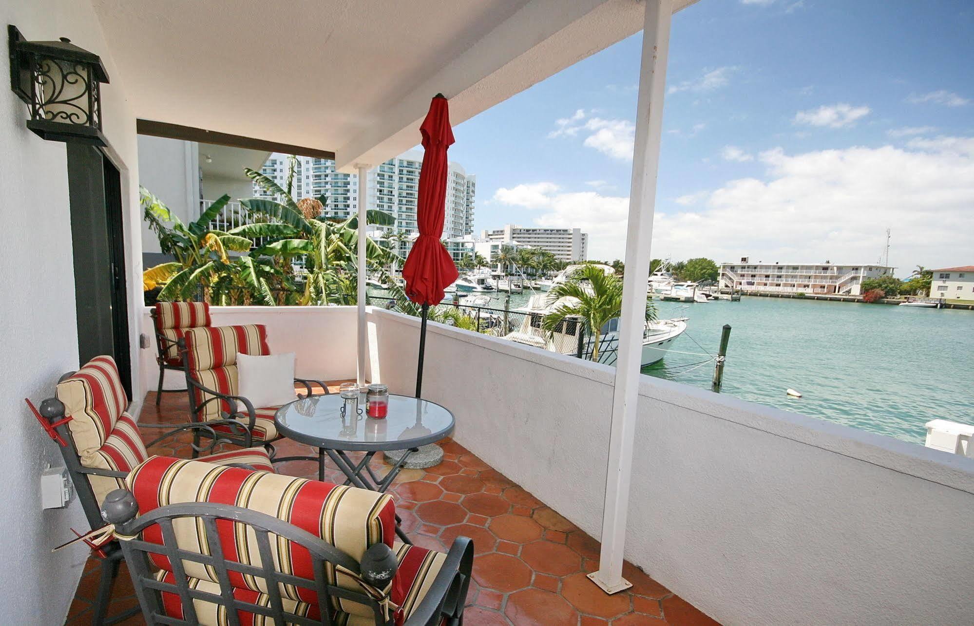 Miami Whitehouse Apartments 노스베이빌리지 외부 사진